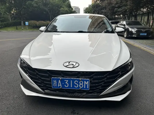 Hyundai Elantra 2022 1.5L CVT GLX Elite Edition