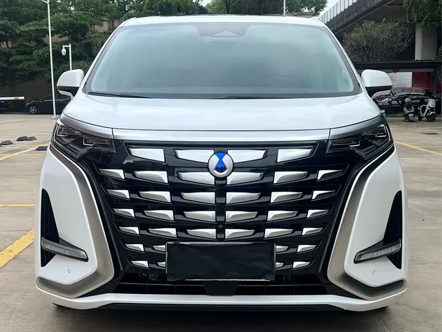 Denza D9 2024 DM-i 980 AWD Prestige