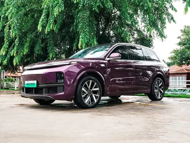 Li Auto Li L8 2023 Pro