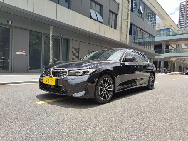 BMW 3 Series 2023 325Li M Sport Package