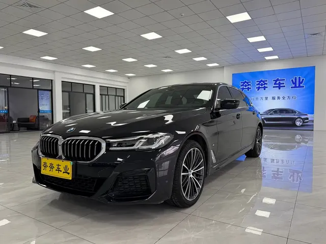 BMW 5 Series 2022 Facelift II 530Li Premium Package M Sport