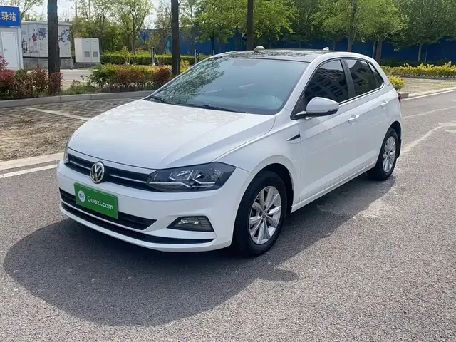 Volkswagen Polo 2019 Plus 1.5L Automatic Colorful Tech Edition