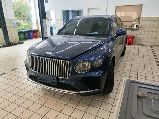 Bentley Bentayga 2024 4.0T V8