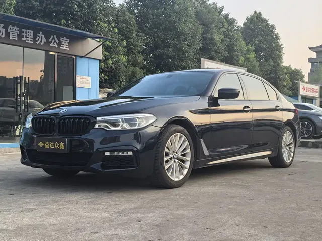 BMW 5 Series 2018 525Li M Sport Package