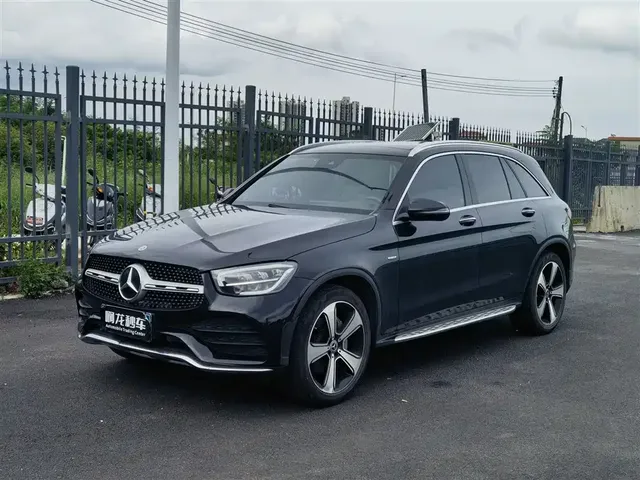 Mercedes-Benz GLC 2022 GLC 300 L 4MATIC Dynamic Collector's Edition