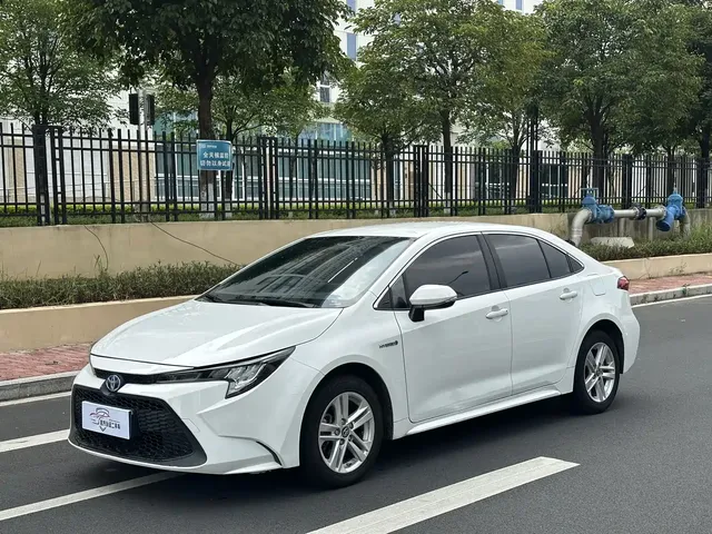 Toyota Levin 2021 Dual Engine 1.8H E-CVT Progressive Edition