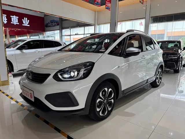 Honda Fit 2021 Model 1.5L CVT Trend Cross Max