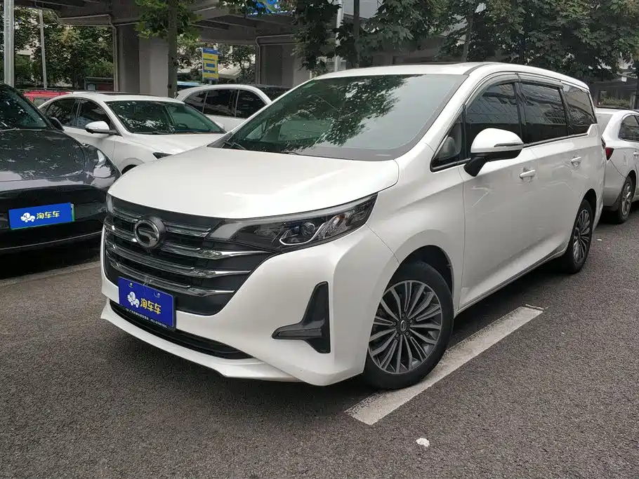 GAC Trumpchi M6 2021 270T DCT Premium Edition (7-seater)