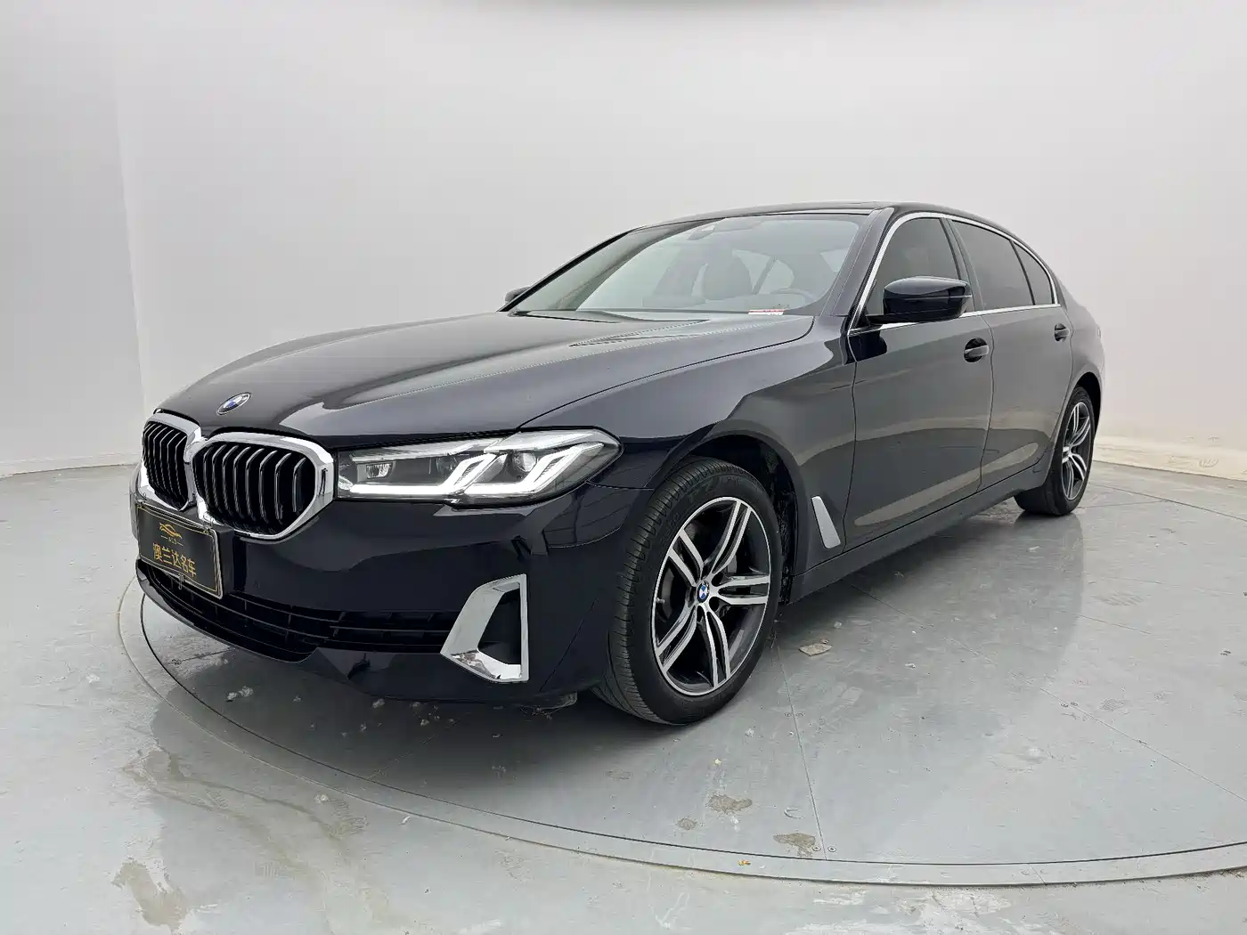 BMW 5 Series 2021 525Li M Sport Package