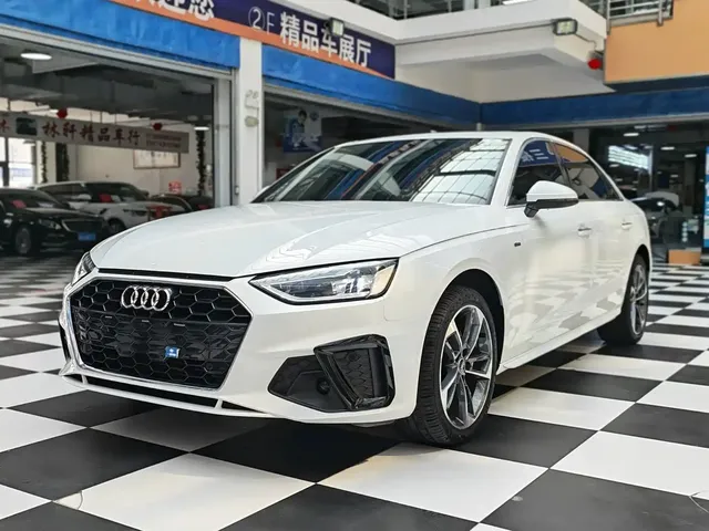 Audi A4L 2022 40 TFSI Fashion Dynamic