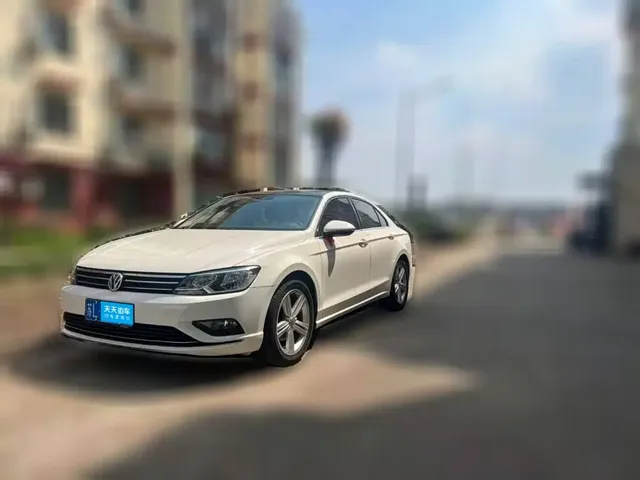 Volkswagen Lamando 2018 230TSI DSG Trend Edition