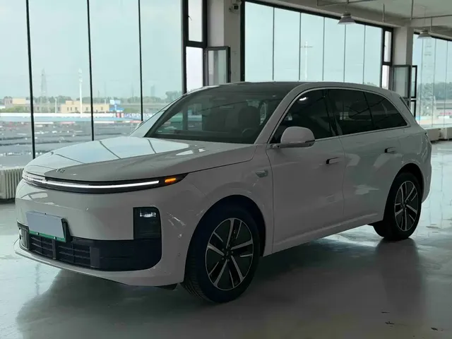 Li Auto L6 2024 Pro