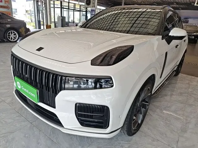 Lynk & Co 09 EM-P 2021 2.0T PHEV Ultra 6-seater