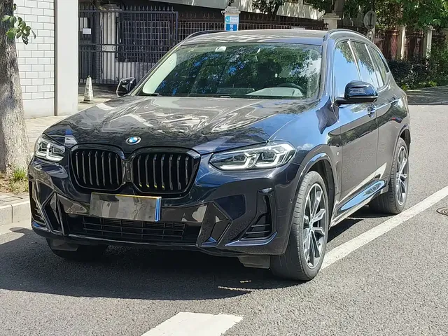 BMW X3 2023 xDrive30i Leading M Night Package