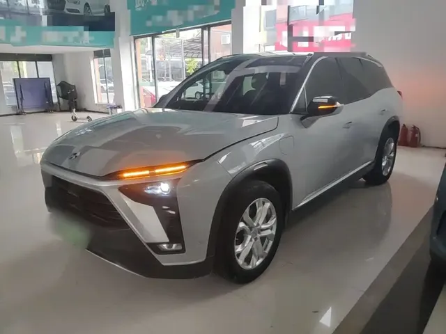 NIO ES8 2020 415KM 6-Seater