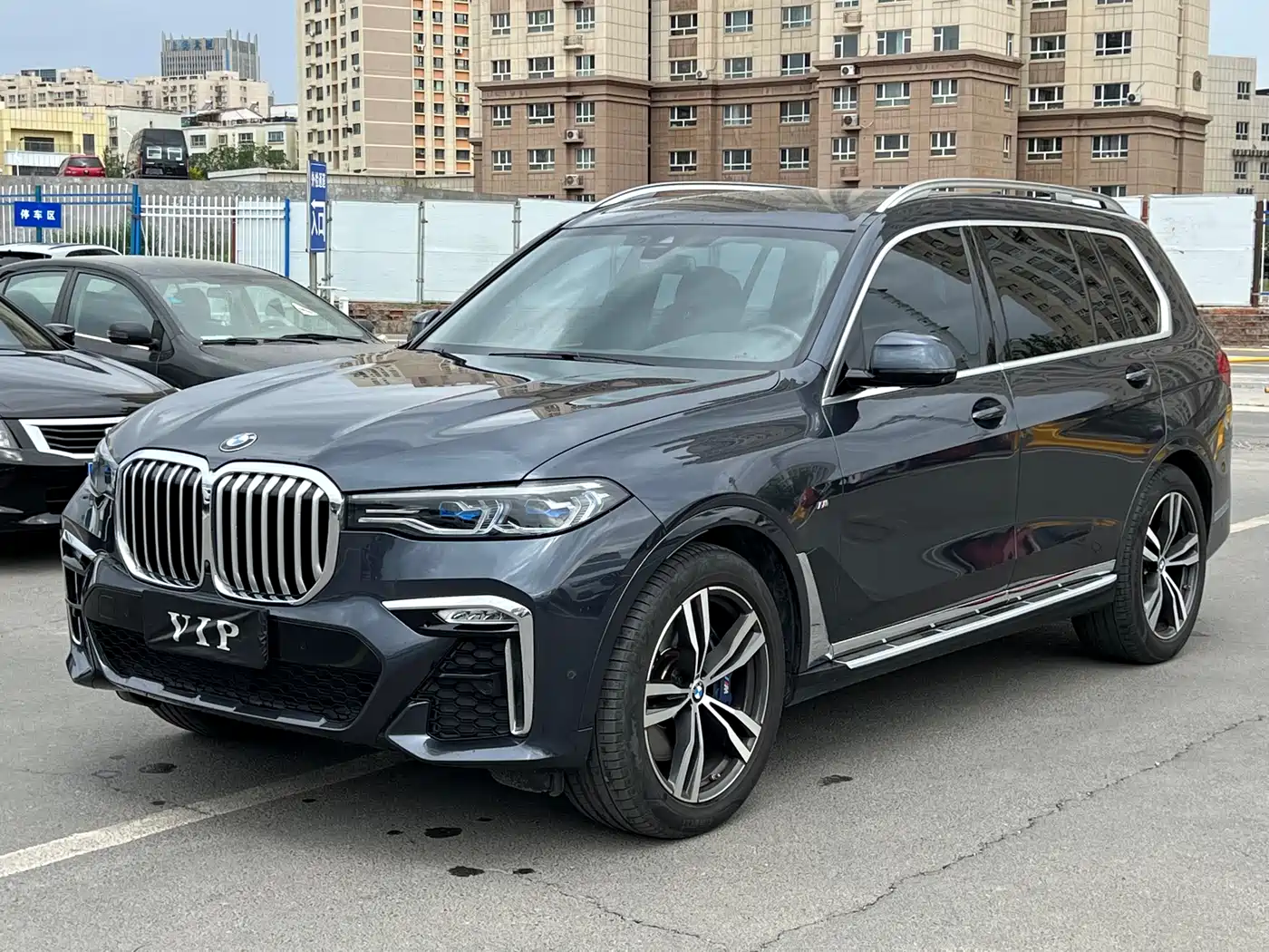 BMW X7 2022 xDrive40i Exclusive M Sport Package