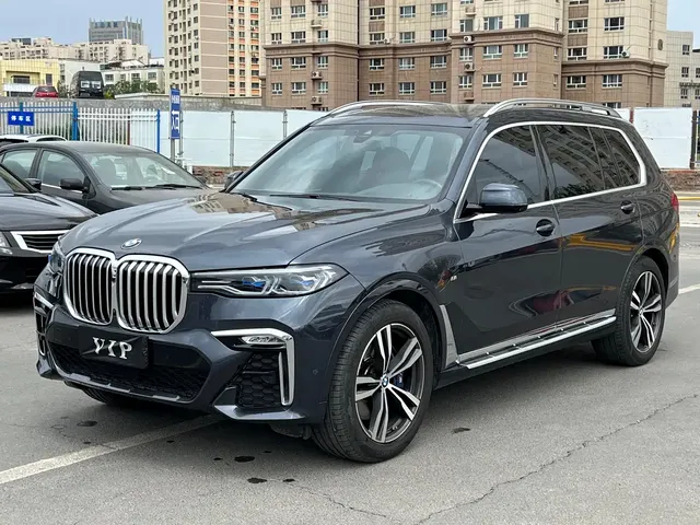 BMW X7 2022 xDrive40i Exclusive M Sport Package