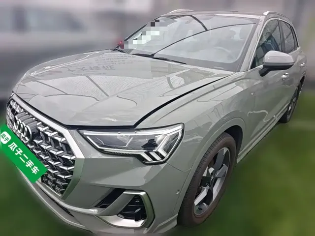 Audi Q3 2023 35 TFSI Fashion Dynamic Model (1.5T)