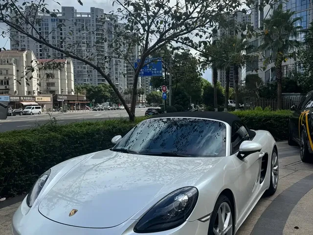 Porsche 718 2018 Boxster 2.0T