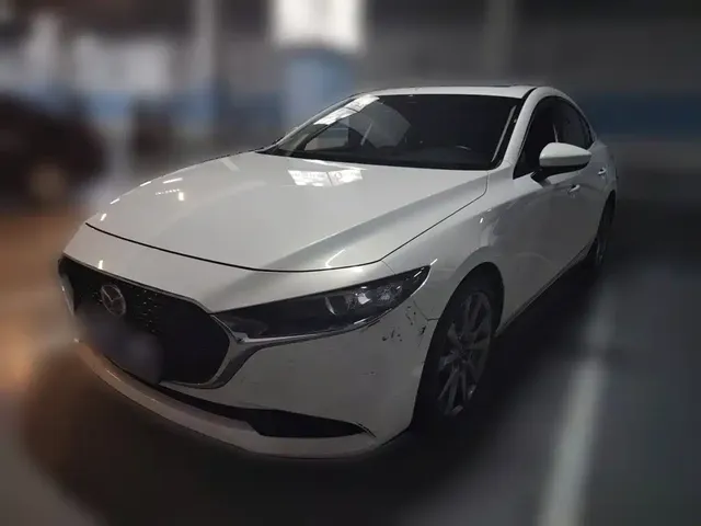 Mazda 3 Axela 2021 2.0L Automatic Premium Edition