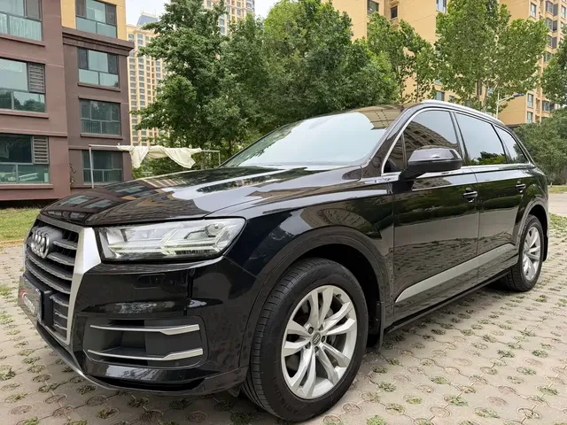 Audi Q7 2018 40 TFSI Comfort
