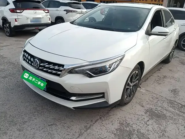 Venucia D60 2019 100K Glory 1.6L XL Manual Chen Ku Edition China VI
