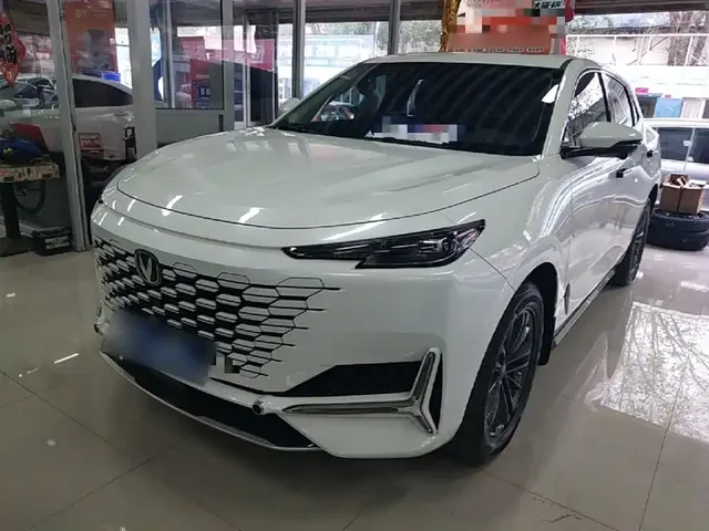 Changan UNI-K 2023 2.0T FWD Joy Style