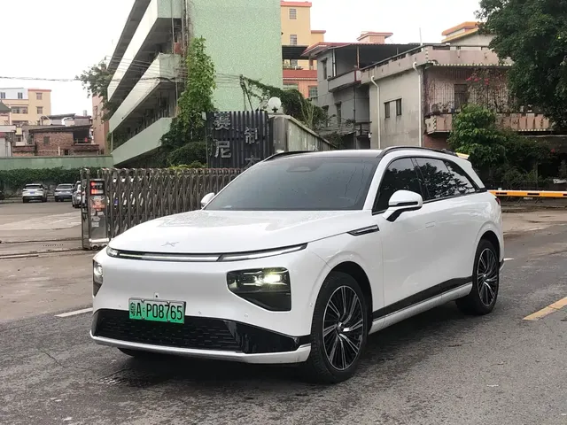 XPeng G9 2022 570 Pro