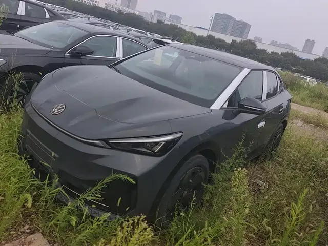 Volkswagen Unique 06 2025 Pure