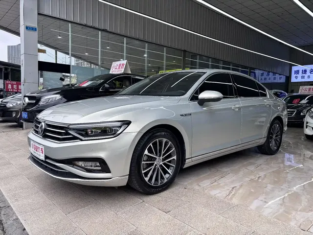 Volkswagen Magotan 2020 330TSI DSG Luxury