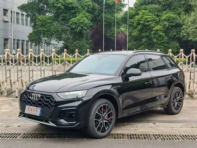 Audi Q5L 2024 Model 45 TFSI Luxury Dynamic