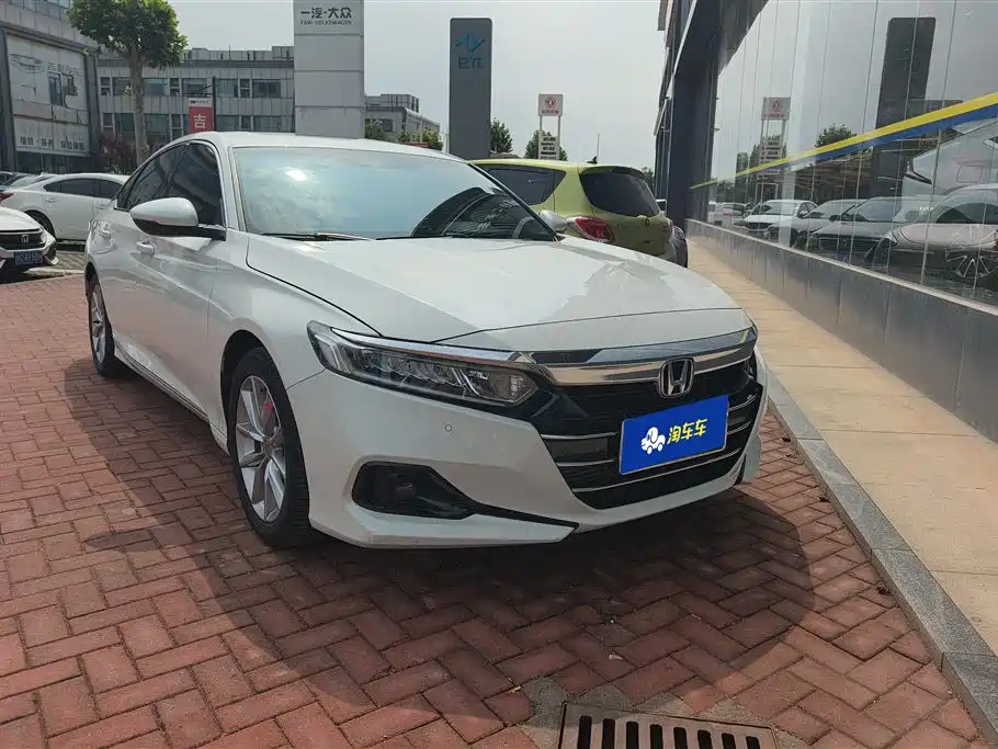 Honda Accord 2022 260TURBO Luxury Edition