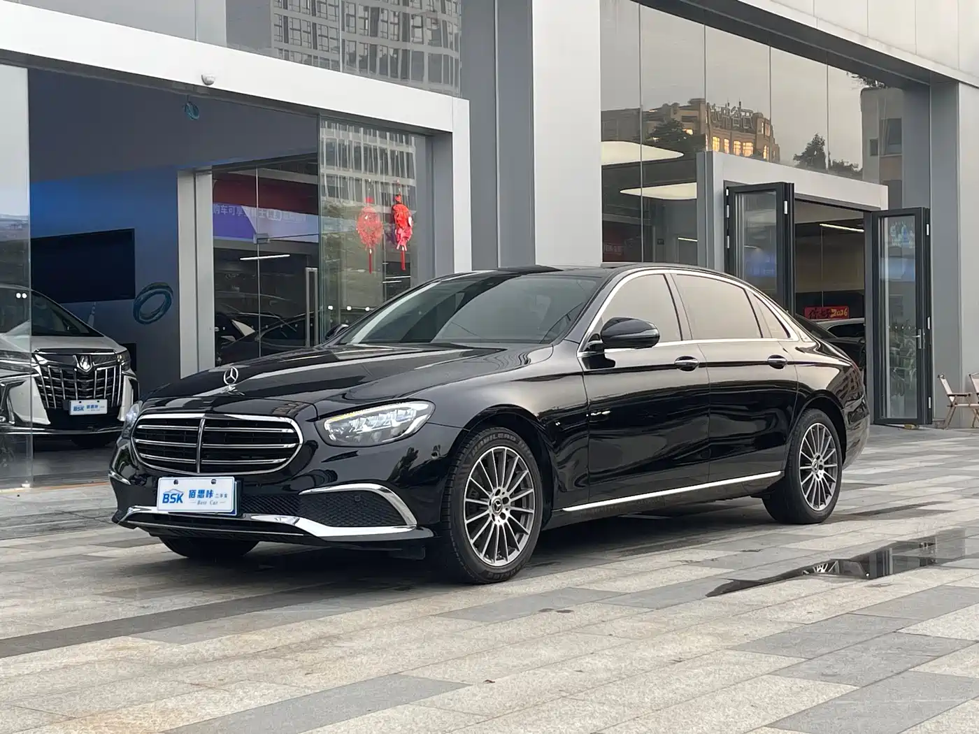 Mercedes-Benz E-Class 2023 Facelift E 260 L
