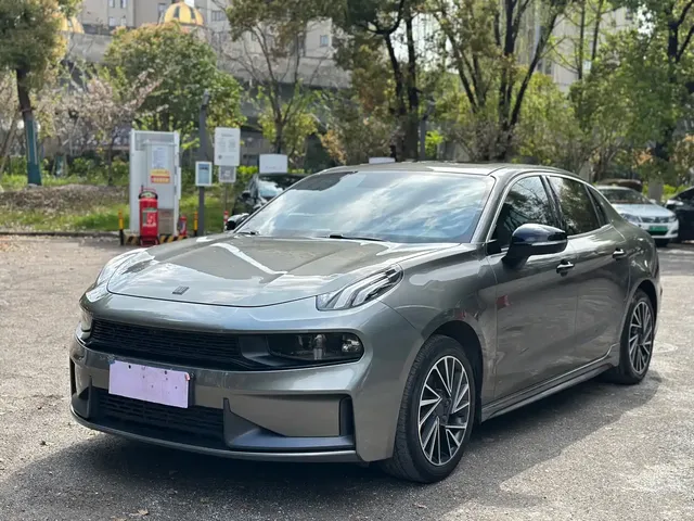 Lynk & Co 03 2021 2.0TD Auto Jin Plus