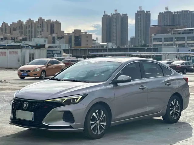 Changan Eado 2020 PLUS Blue Whale NE 1.4T GDI DCT Premium