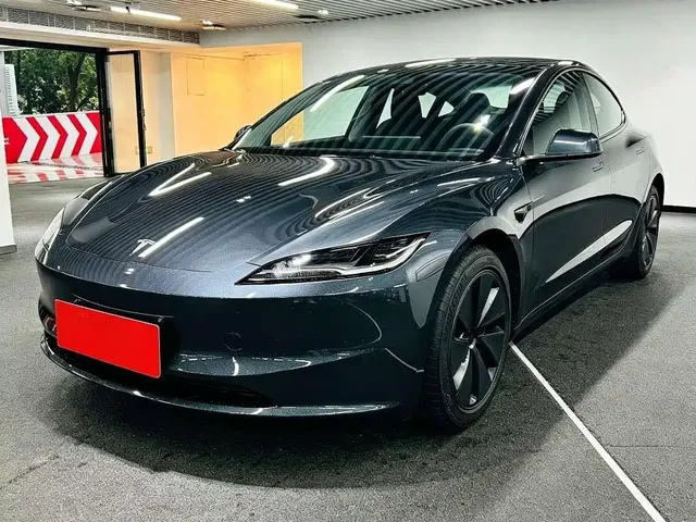 Tesla Model 3 2025 Model Rear-Wheel Drive Edition