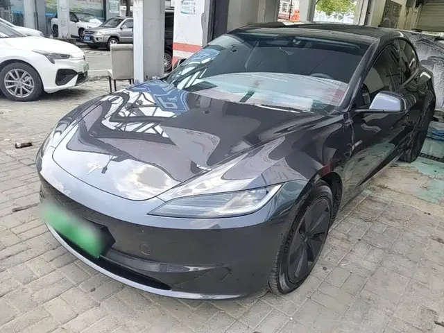 Tesla Model 3 2023 Rear-Wheel Drive