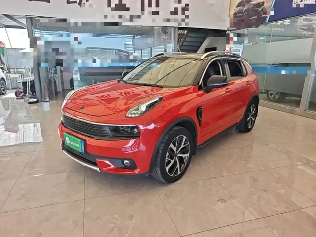 Lynk & Co 01 2017 2.0T AWD Pro