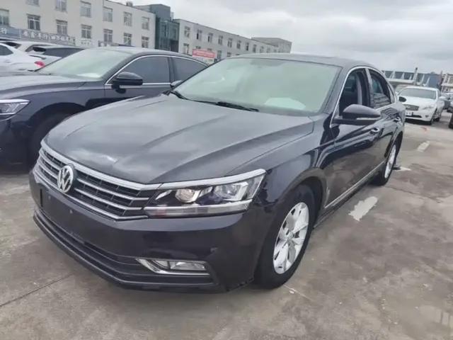 Volkswagen Passat 2017 330TSI DSG Prestige