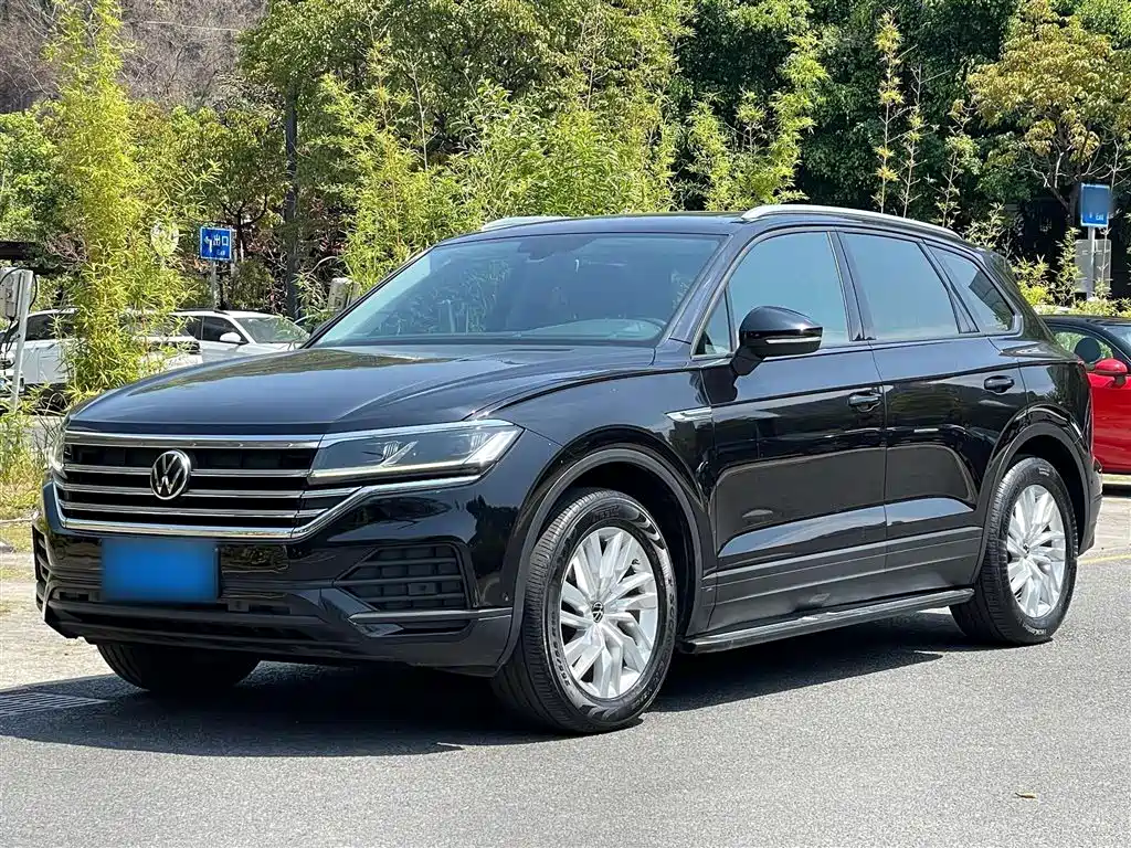 Volkswagen Touareg 2021 2.0TSI Pilot Special Edition