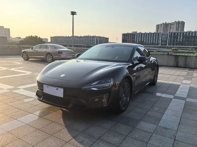 Xiaomi Auto Xiaomi SU7 2024 RWD Long Range Intelligent Driving Edition
