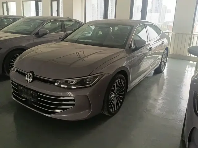 Volkswagen Passat 2025 Pro 380TSI Dragon Prestige Edition