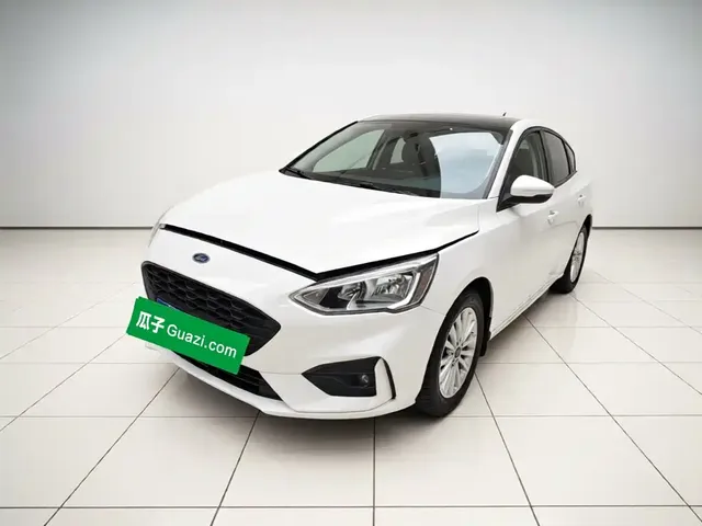 Ford Focus 2020 Sedan EcoBoost 180 Automatic Sharp Trend Type