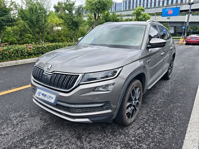 Škoda Kodiaq 2019 Facelift TSI380 7-Seater 4WD Flagship Edition China V