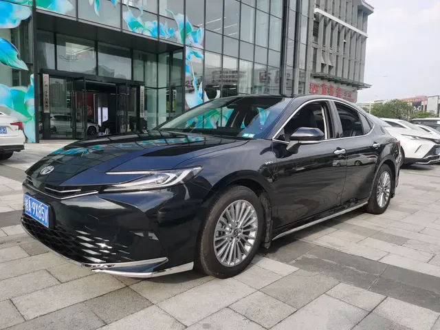 Toyota Camry 2026 Hybrid 2.0HGVP Luxury Edition