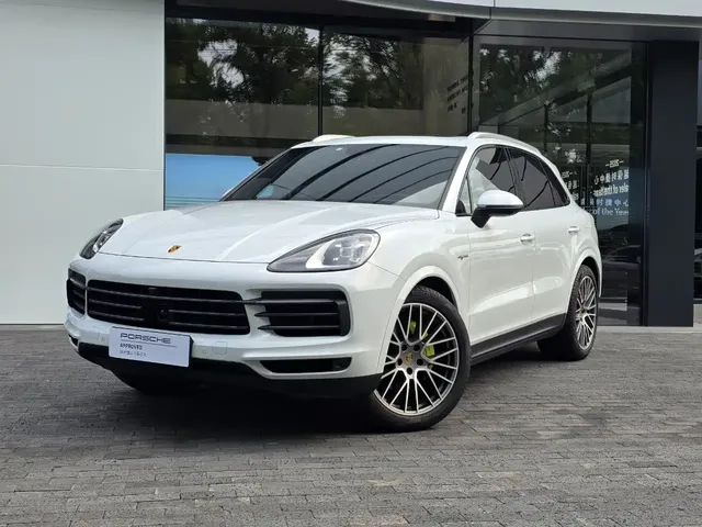 Porsche Cayenne New Energy 2023 Cayenne E-Hybrid 2.0T Platinum Edition