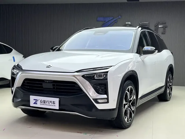 NIO ES8 2018 Founder Edition