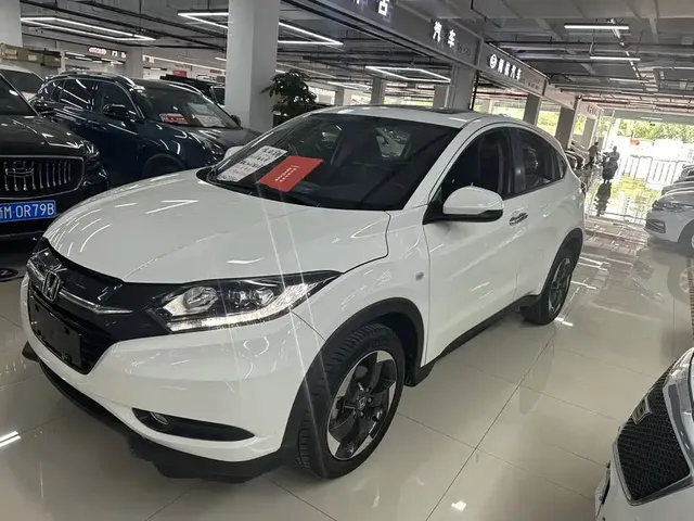 Honda Vezel 2017 1.8L CVT 2WD Pioneer