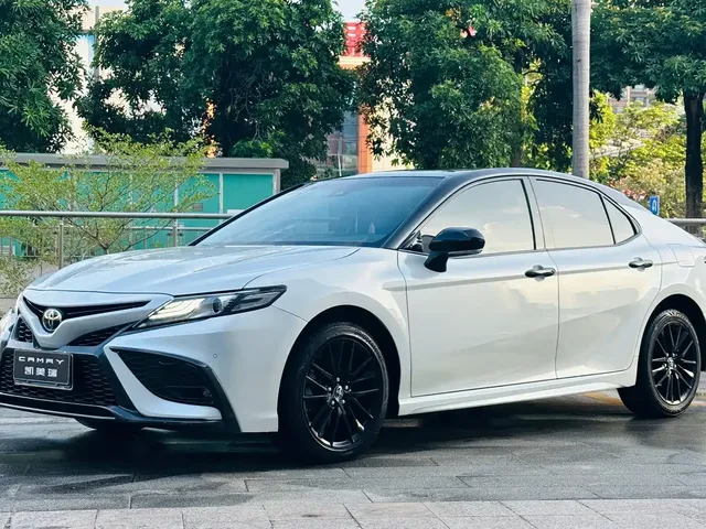 Toyota Camry 2022 2.5S Knight Edition