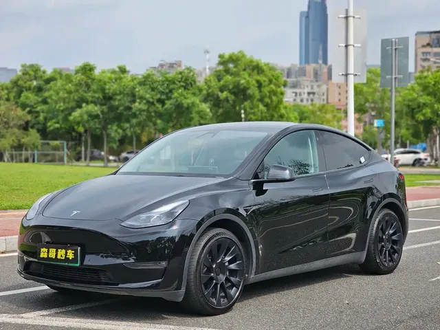 Tesla Model Y 2022 Facelift Long Range All-Wheel Drive Version